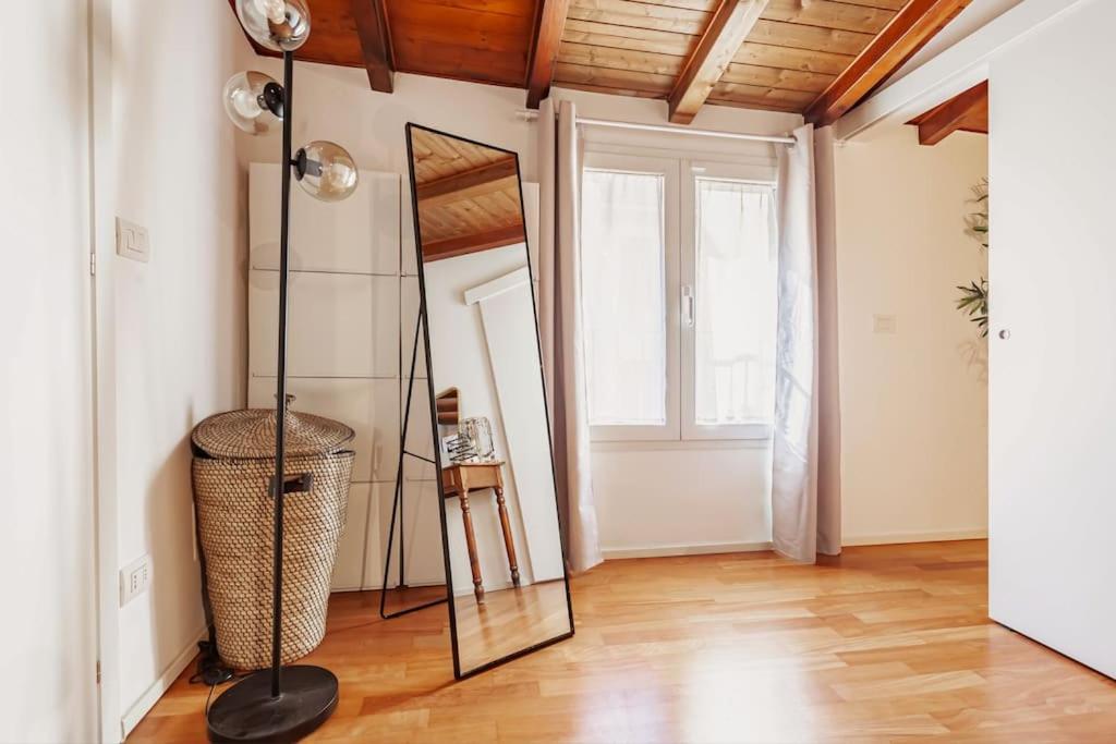 Elegante Loft Su 2 Piani A 5 Minuti Da San Siro Apartment Milano Exterior foto